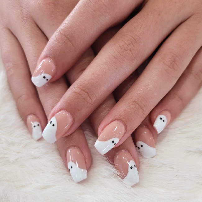 Upscale-nails-bar-&-man-cave-in-arlington-tx-76005-gallery-7